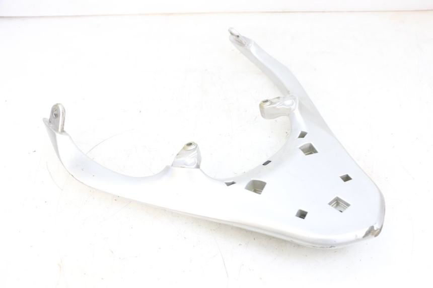 photo de PORTE PAQUET PIAGGIO FLY 4T 50 (2013 - 2017) - Points de fixation