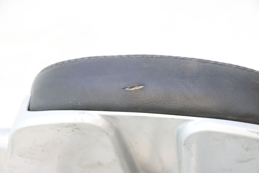 photo de PORTE PAQUET KYMCO GRAND DINK 125 (2008 - 2014) - Vue d’ensemble