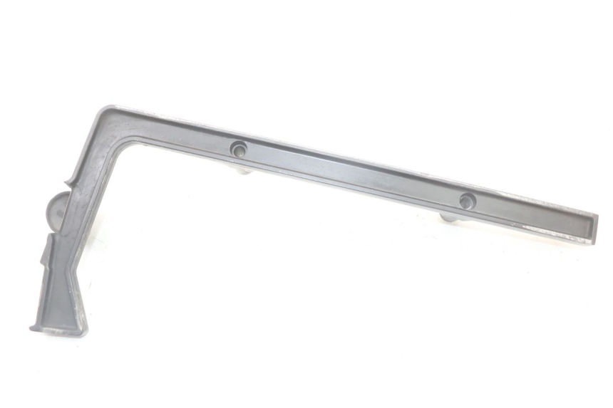 photo de PORTE PAQUET KAWASAKI GTR 1000 (1994 - 2004) - Gros plan technique