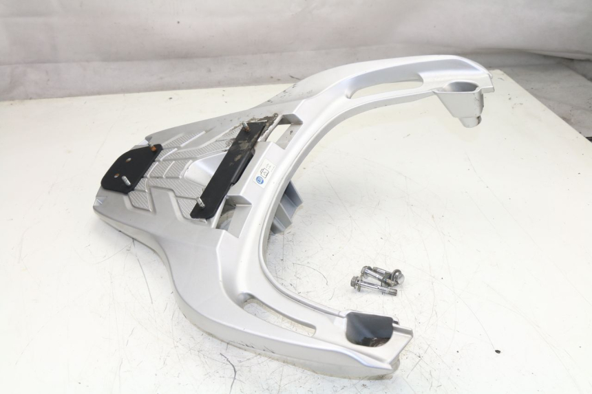 photo de PORTE PAQUET HONDA FES S-WING SWING 125 (2007 - 2015)