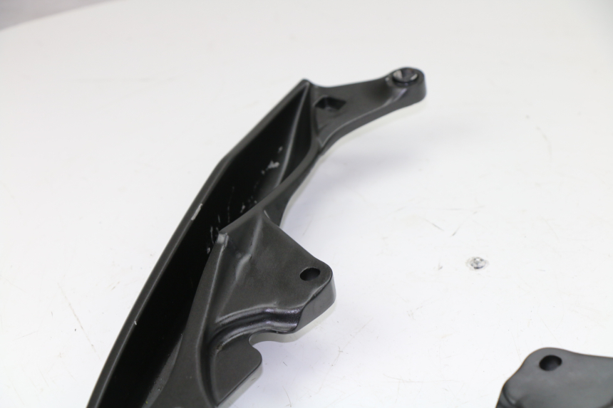 photo de PORTE PAQUET HONDA PCX (JF28) 125 (2009 - 2011)