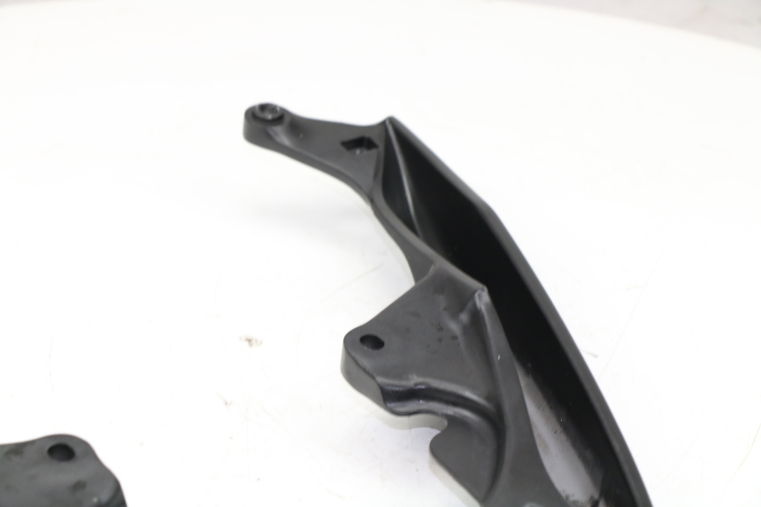 photo de PORTE PAQUET HONDA PCX (JF28) 125 (2009 - 2011)