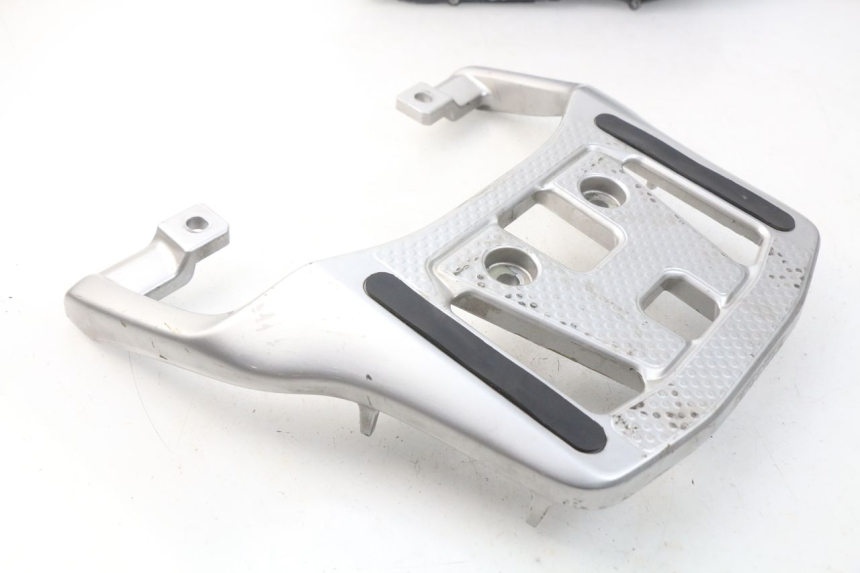 photo de PORTE PAQUET HONDA XLV VARADERO 125 (2000 - 2006)