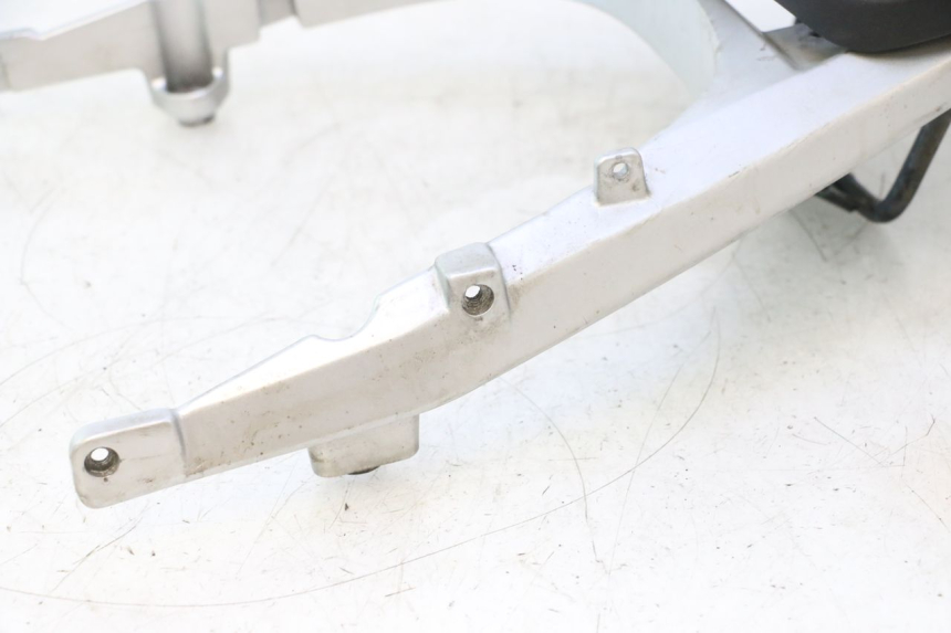 photo de PORTE PAQUET KYMCO LIKE 125 (2009 - 2016) - Vue rapprochée