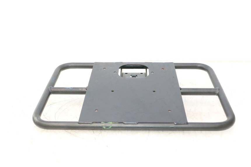 photo de PORTE PAQUET PEUGEOT LUDIX PRO 2T 50 (2010 - 2017) - Détails caractéristiques