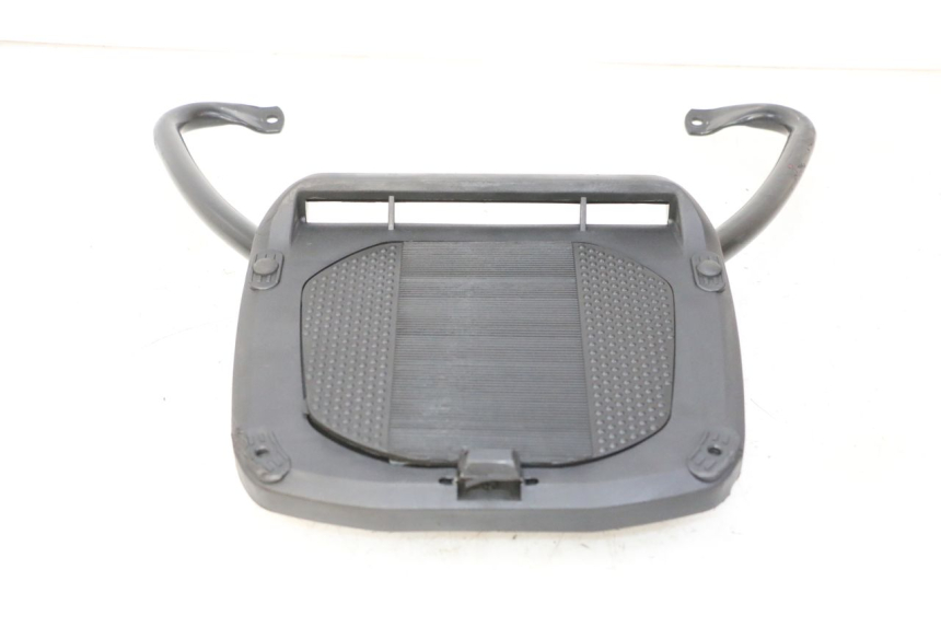 photo de PORTE PAQUET PIAGGIO MP3 HPE 310 (2024 - 2025)