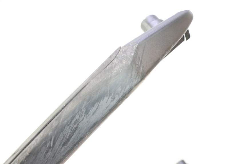 photo de PORTE PAQUET PIAGGIO MP3 HPE 530 (2022 - 2026) - Autre angle de vue