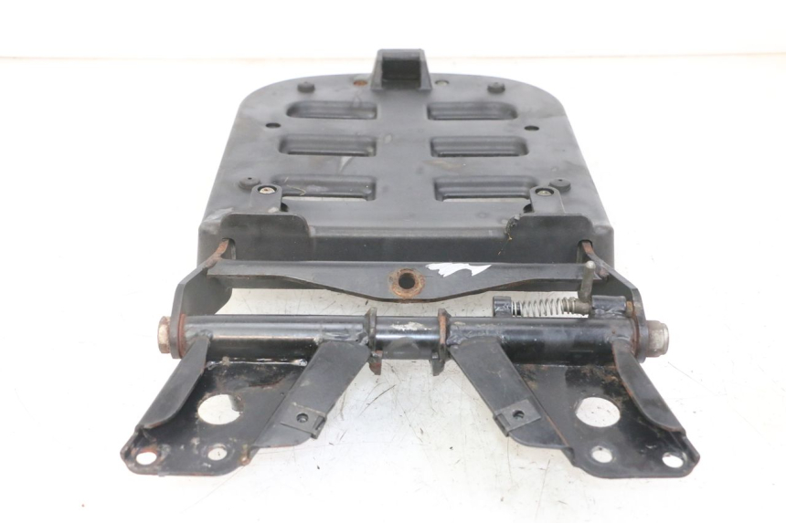 photo de PORTE PAQUET PIAGGIO MP3 LT 300 (2010 - 2016)