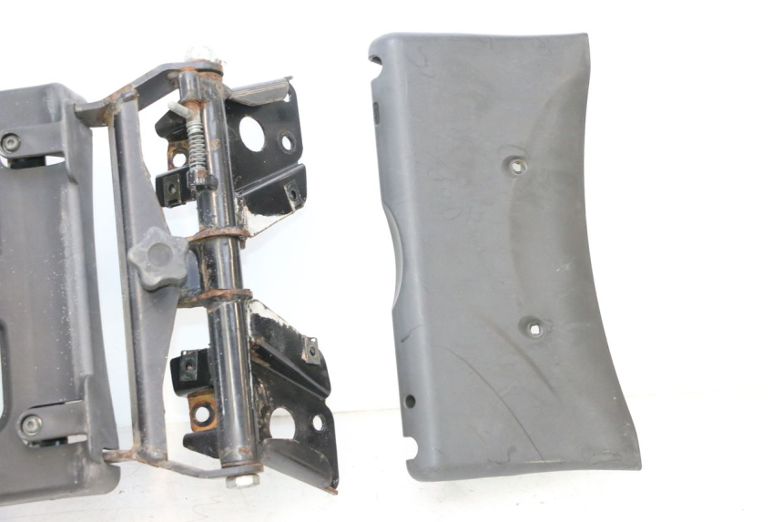 photo de PORTE PAQUET PIAGGIO MP3 125 (2006 - 2014) - Zoom état d’usage