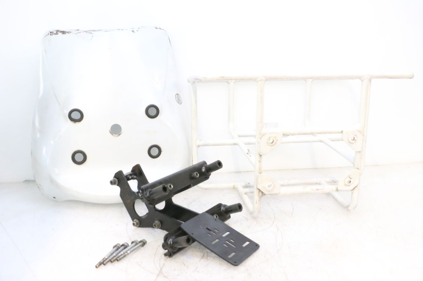 photo de PORTE PAQUET YAMAHA NEOS NEO'S 4T 50 (2008 - 2016) - Vue principale