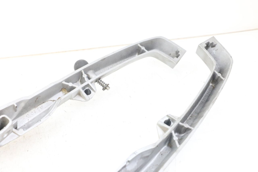 photo de PORTE PAQUET PEUGEOT SATELIS 125 (2006 - 2009)