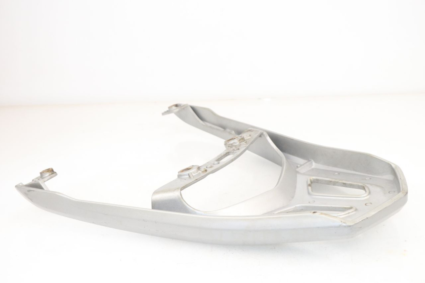 photo de PORTE PAQUET PEUGEOT SUM UP 125 (2008 - 2013)