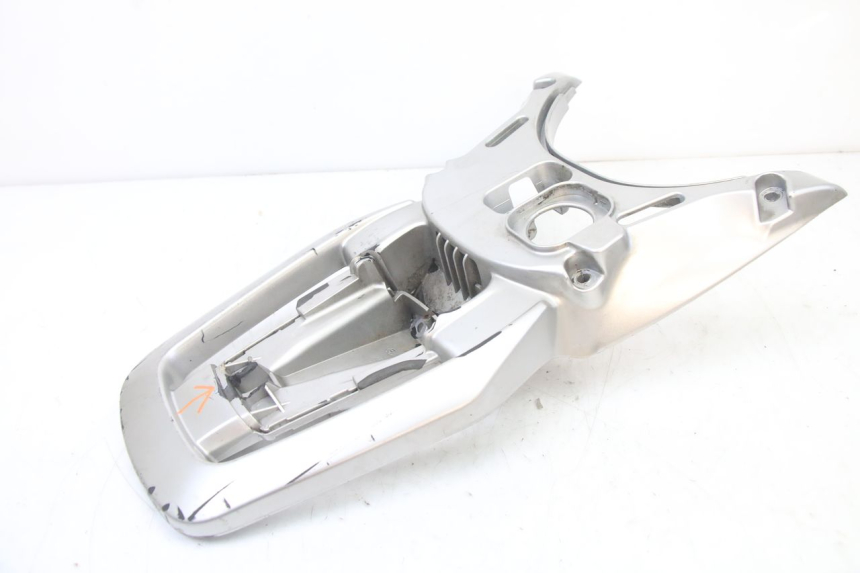 photo de PORTE PAQUET PIAGGIO VESPA GRANTURISMO 125 (2003 - 2007)