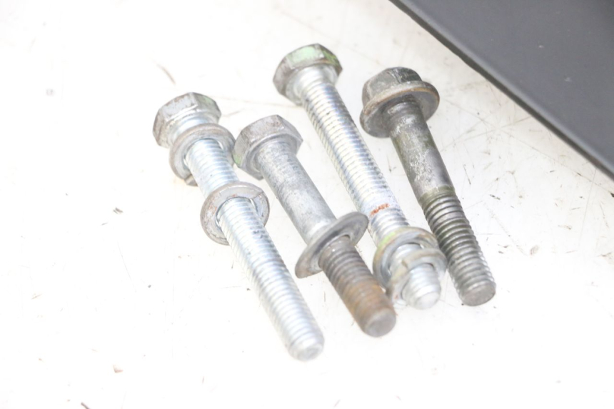 photo de PORTE PAQUET GILERA RUNNER SL 50 (2006 - 2009)