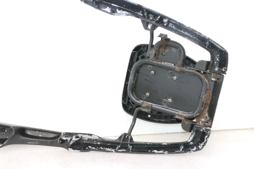 photo de PORTE PAQUET PEUGEOT SATELIS 125 (2006 - 2009) - Angle alternatif