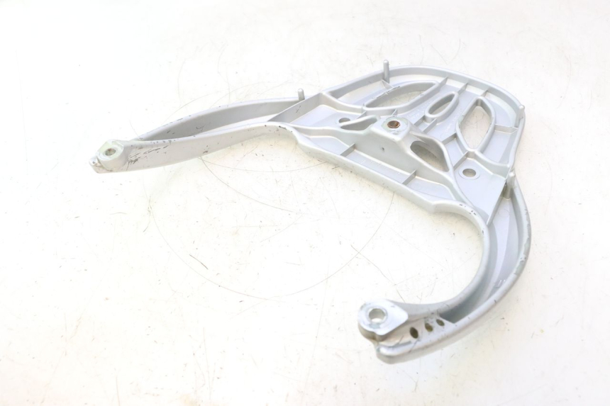 photo de PORTE PAQUET HONDA SH 125 (2001 - 2003) - Points de fixation