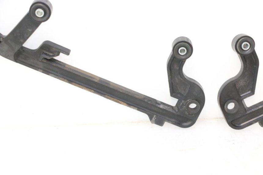 photo de PORTE PAQUET HONDA ST PAN EUROPEAN 1100 (1990 - 2002) - Points de fixation