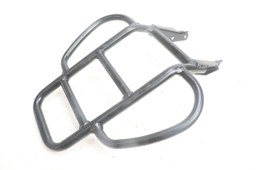 photo de PORTE PAQUET PEUGEOT VIVACITY 100 (1999 - 2008) - Détail de la pièce