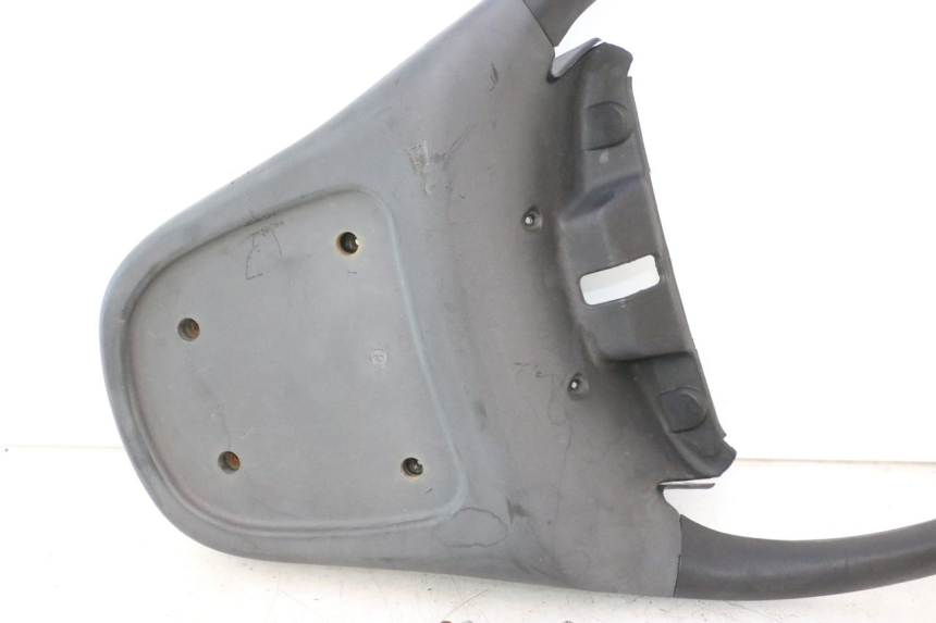 photo de PORTE PAQUET PIAGGIO X9 AMALFI 180 (2000 - 2003) - Gros plan technique