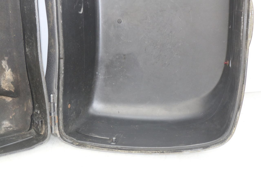 photo de PORTE PAQUET PIAGGIO X9 EVOLUTION 125 (2003 - 2007)