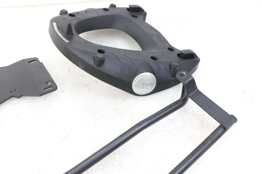 photo de PORTE PAQUET KYMCO XCITING 500 (2007 - 2010)