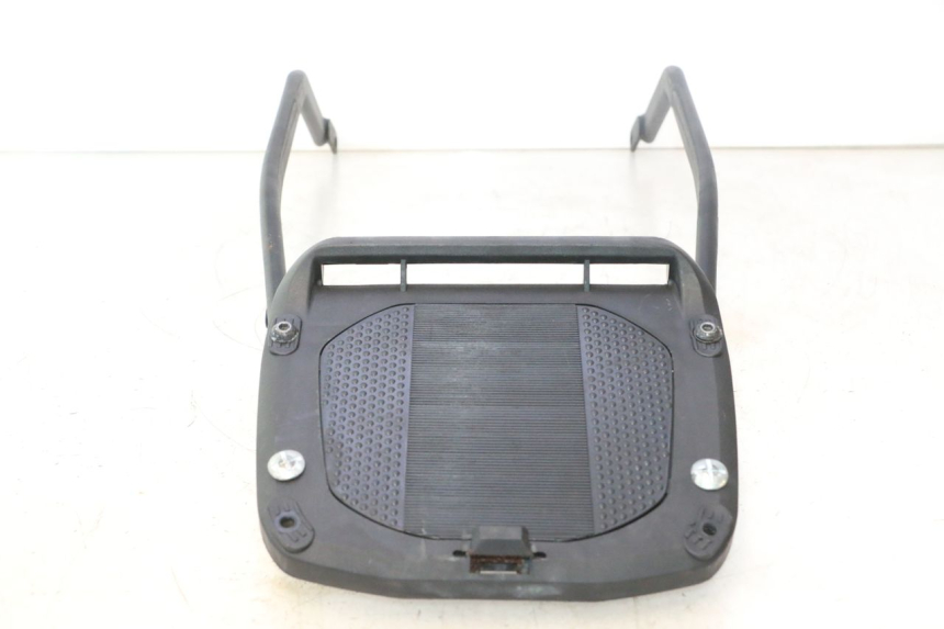photo de PORTE PAQUET YAMAHA XJR 1300 (1998 - 2002) - Points de fixation