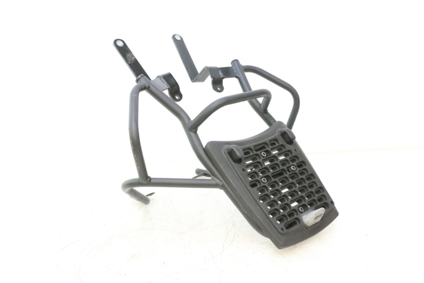 photo de PORTE PAQUET YAMAHA YP MAJESTY 125 (1998 - 2001) - Marquages et références