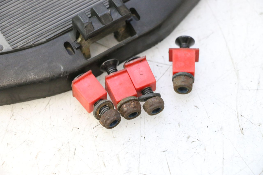 photo de PORTE PAQUET YAMAHA YP MAJESTY 125 (2002 - 2006) - État de surface