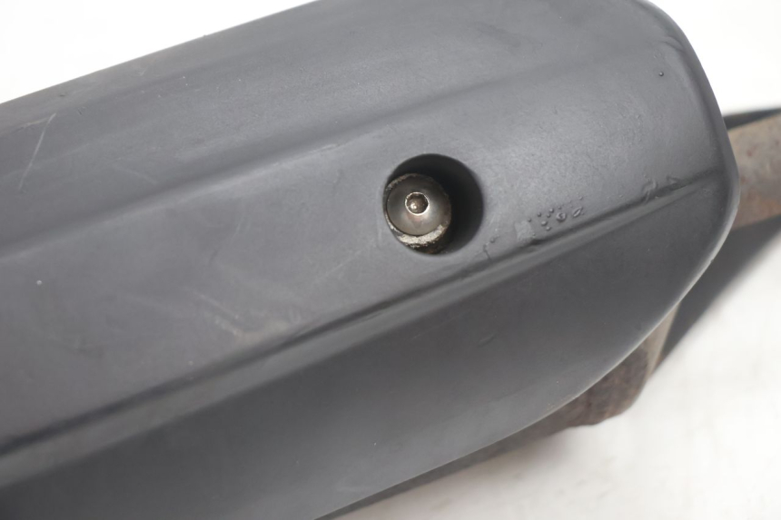 photo de POT ECHAPPEMENT KYMCO AGILITY 4T 50 (2005 - 2018) - Autre angle de vue
