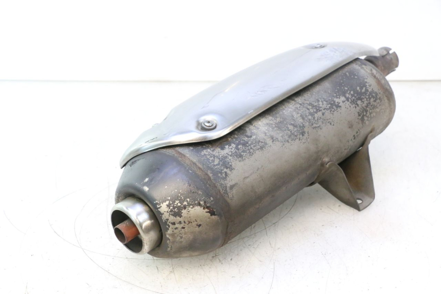photo de POT ECHAPPEMENT APRILIA ATLANTIC S 125 (2010 - 2013) - Gros plan technique