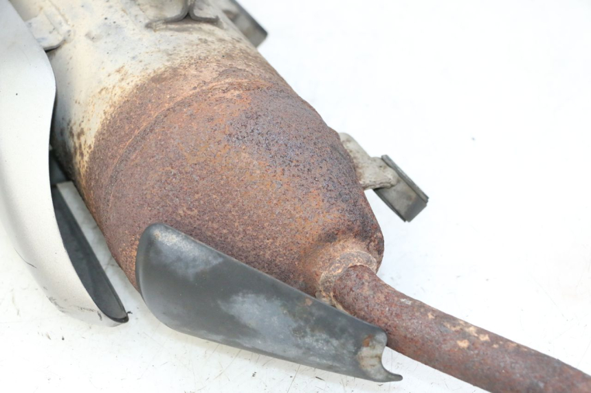 photo de POT ECHAPPEMENT SUZUKI BURGMAN 125 (2007 - 2014)