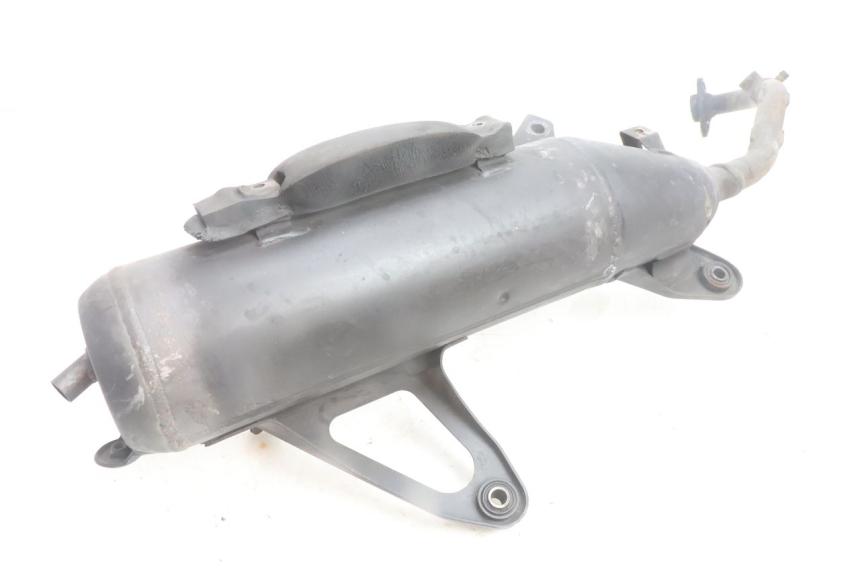 photo de POT ECHAPPEMENT YAMAHA BW'S BWS 125 (2010 - 2013) - Gros plan technique