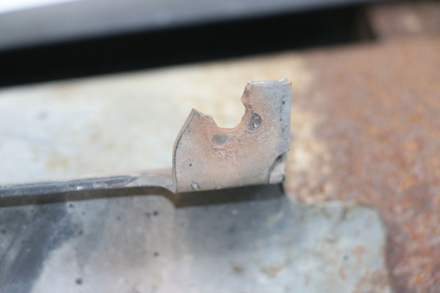 photo de POT ECHAPPEMENT PEUGEOT CITYSTAR 50 (2013 - 2017) - Points de fixation