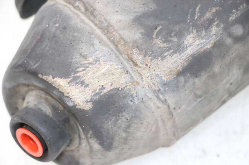 photo de POT ECHAPPEMENT PEUGEOT DJANGO 4T 50 (2014 - 2019) - Points de fixation