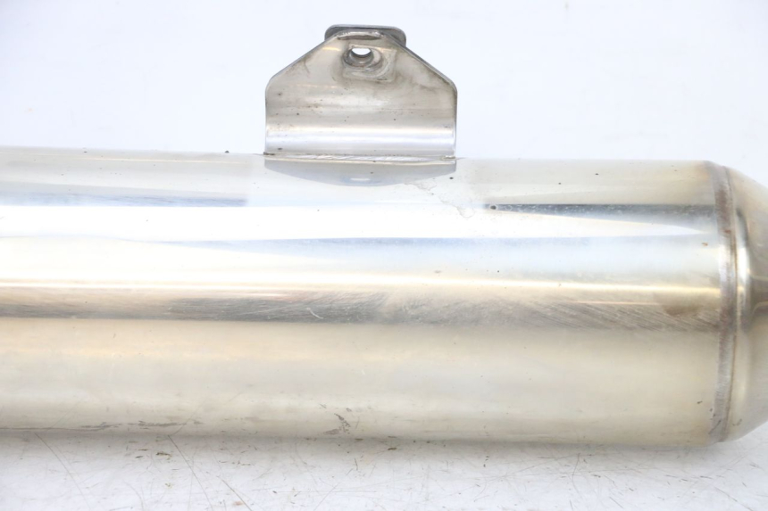 photo de POT ECHAPPEMENT DROIT YAMAHA FJR ABS 1300 (2006 - 2012) - Vue rapprochée