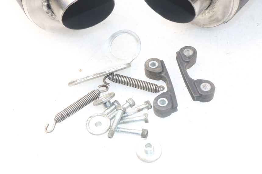 photo de POT ECHAPPEMENT DUCATI M796 MONSTER ABS 796 (2010 - 2014)