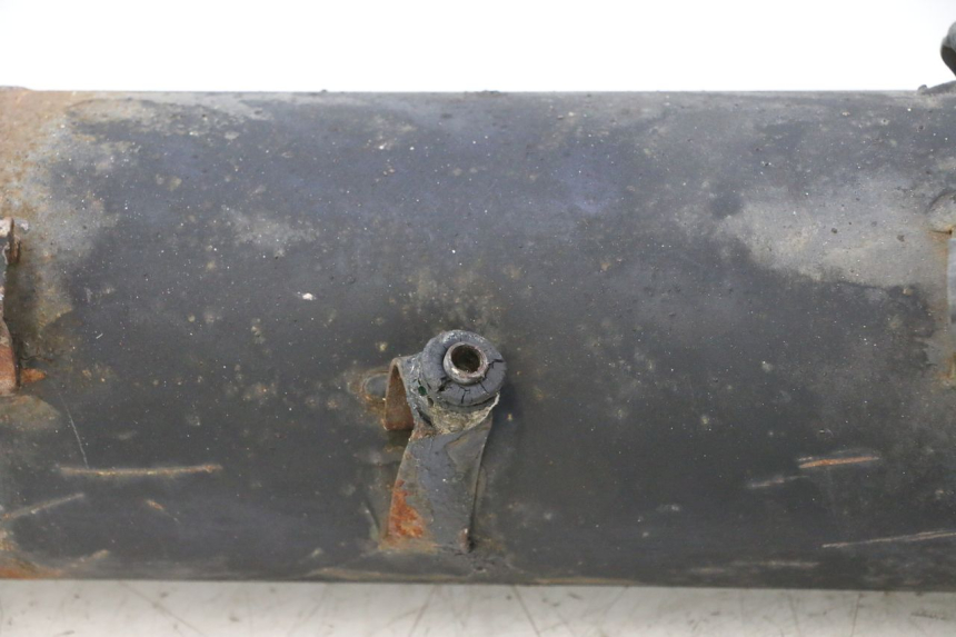 photo de POT ECHAPPEMENT SYM FIDDLE 3 III 50 (2014 - 2020) - Gros plan technique
