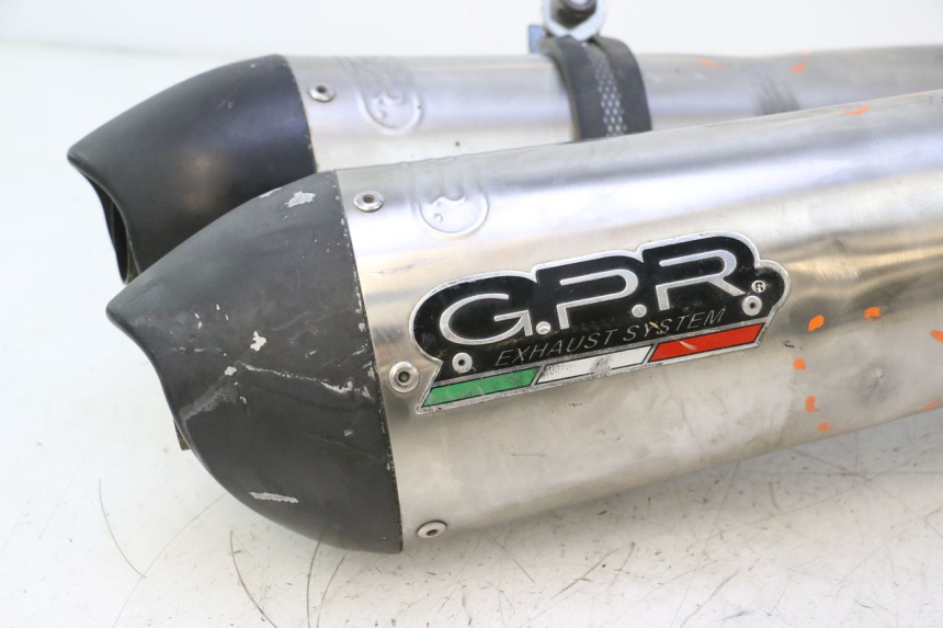 photo de POT ECHAPPEMENT YAMAHA FJR 1300 (2001 - 2005) - Vue d’ensemble