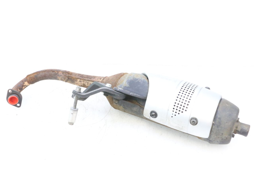 photo de POT ECHAPPEMENT PIAGGIO FLY 2T 50 (2004 - 2017) - Gros plan technique
