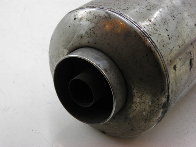 photo de POT ECHAPPEMENT GAUCHE YAMAHA TDM 900 (2004 - 2006)
