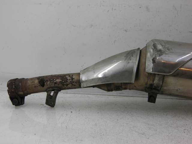 photo de POT ECHAPPEMENT GAUCHE YAMAHA TDM 900 (2004 - 2006)