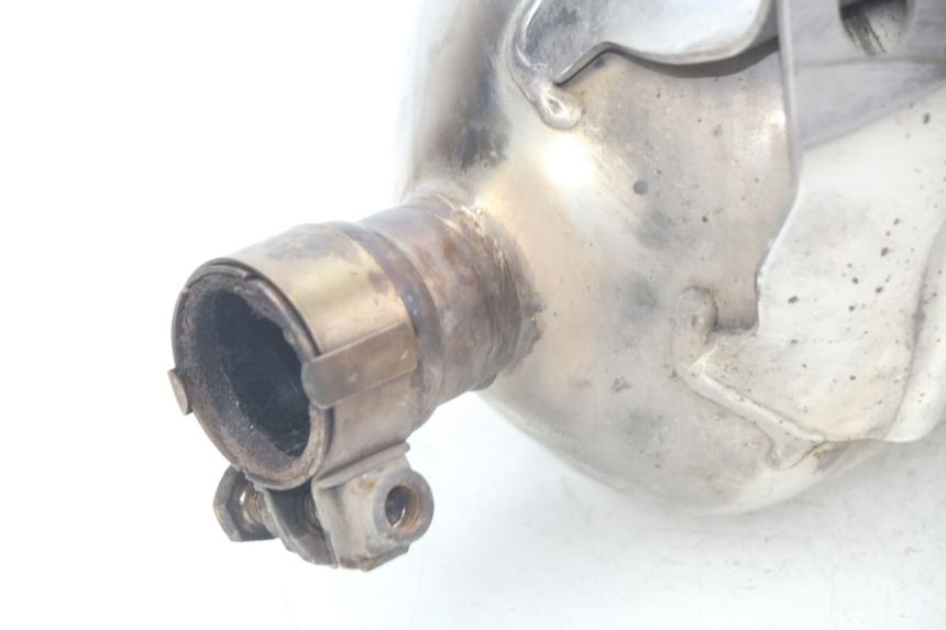 photo de POT ECHAPPEMENT PEUGEOT GEOPOLIS 400 (2007 - 2013) - Points de fixation