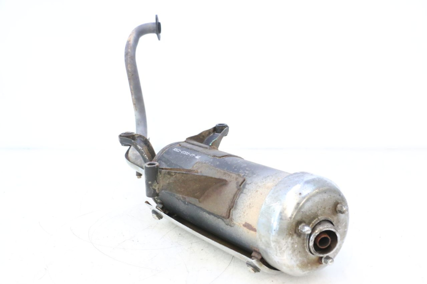 photo de POT ECHAPPEMENT KYMCO GRAND DINK 125 (2008 - 2014) - Gros plan technique