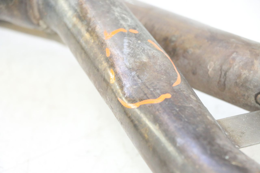 photo de POT ECHAPPEMENT SUZUKI GSX F GSXF 750 (1988 - 1998) - Vue rapprochée