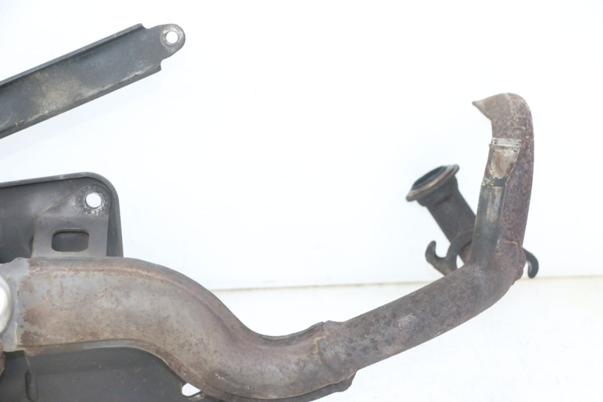 photo de POT ECHAPPEMENT PEUGEOT JET FORCE CARBU 50 (2003 - 2016)