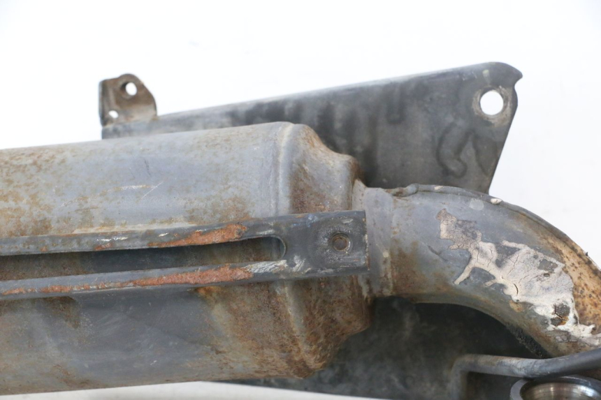 photo de POT ECHAPPEMENT PEUGEOT KISBEE 2T 50 (2010 - 2017) - Zoom état d’usage