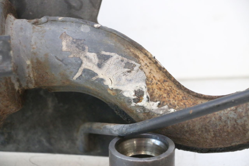 photo de POT ECHAPPEMENT PEUGEOT KISBEE 2T 50 (2010 - 2017) - Autre angle de vue