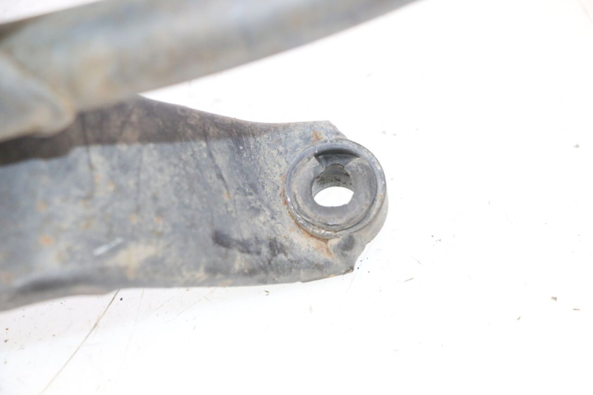 photo de POT ECHAPPEMENT PEUGEOT KISBEE 4T 50 (2010 - 2017) - Détail de la pièce