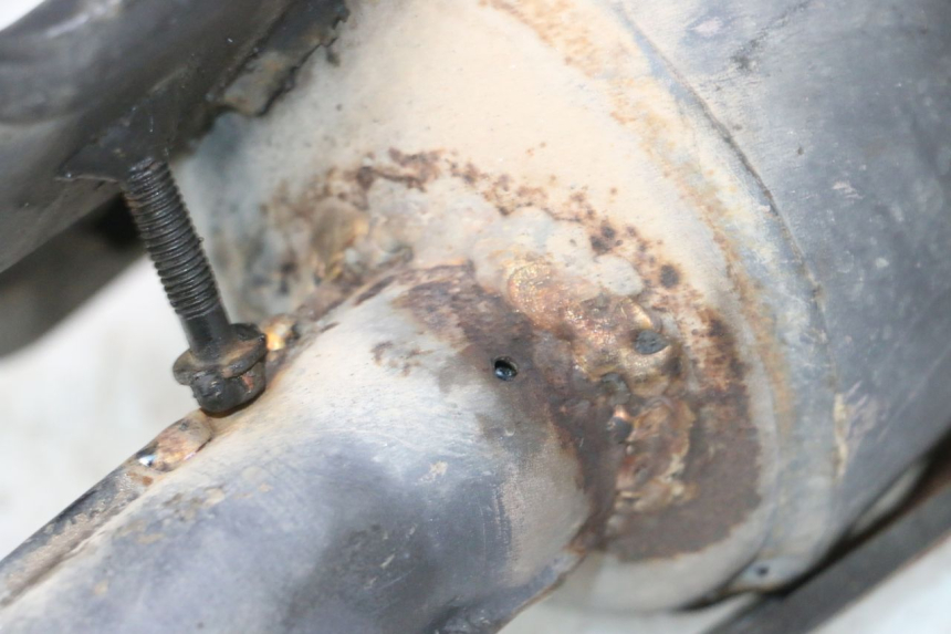 photo de POT ECHAPPEMENT PEUGEOT KISBEE 4T 50 (2018 - 2022) - Photo complémentaire