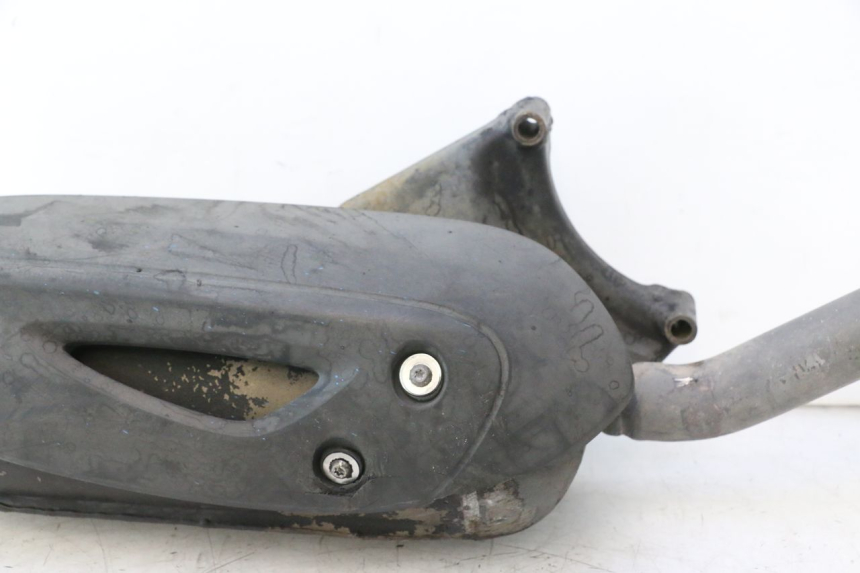 photo de POT ECHAPPEMENT PIAGGIO LIBERTY IGET 4T 50 (2021 - 2025) - Zoom état d’usage